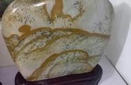 承德程女士在新疆发现金海石，价值450万